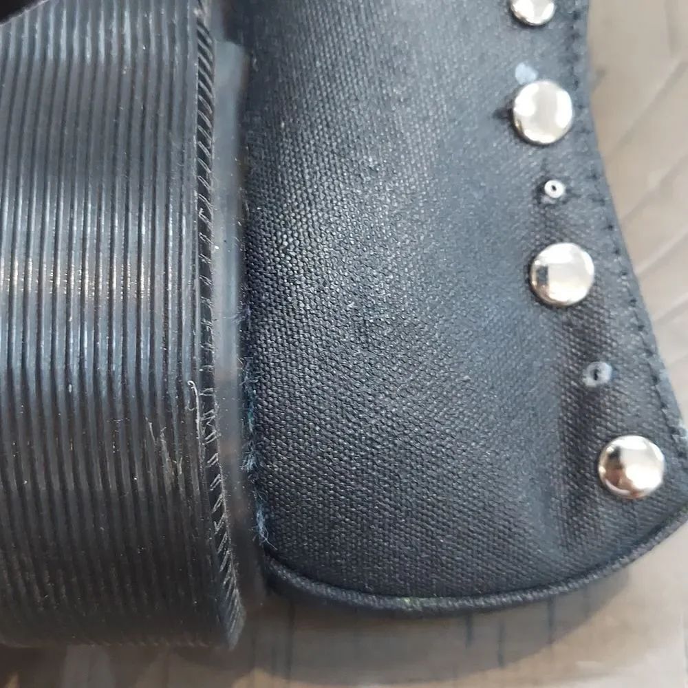 Dr. Martens Lester Black Coated Studs Spikes Shoes Sz 5 - Picture 10 of 13